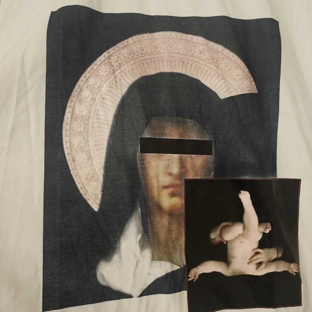 Givenchy Oversized Graphic Tee – Authentic, 22” Pit to Pit